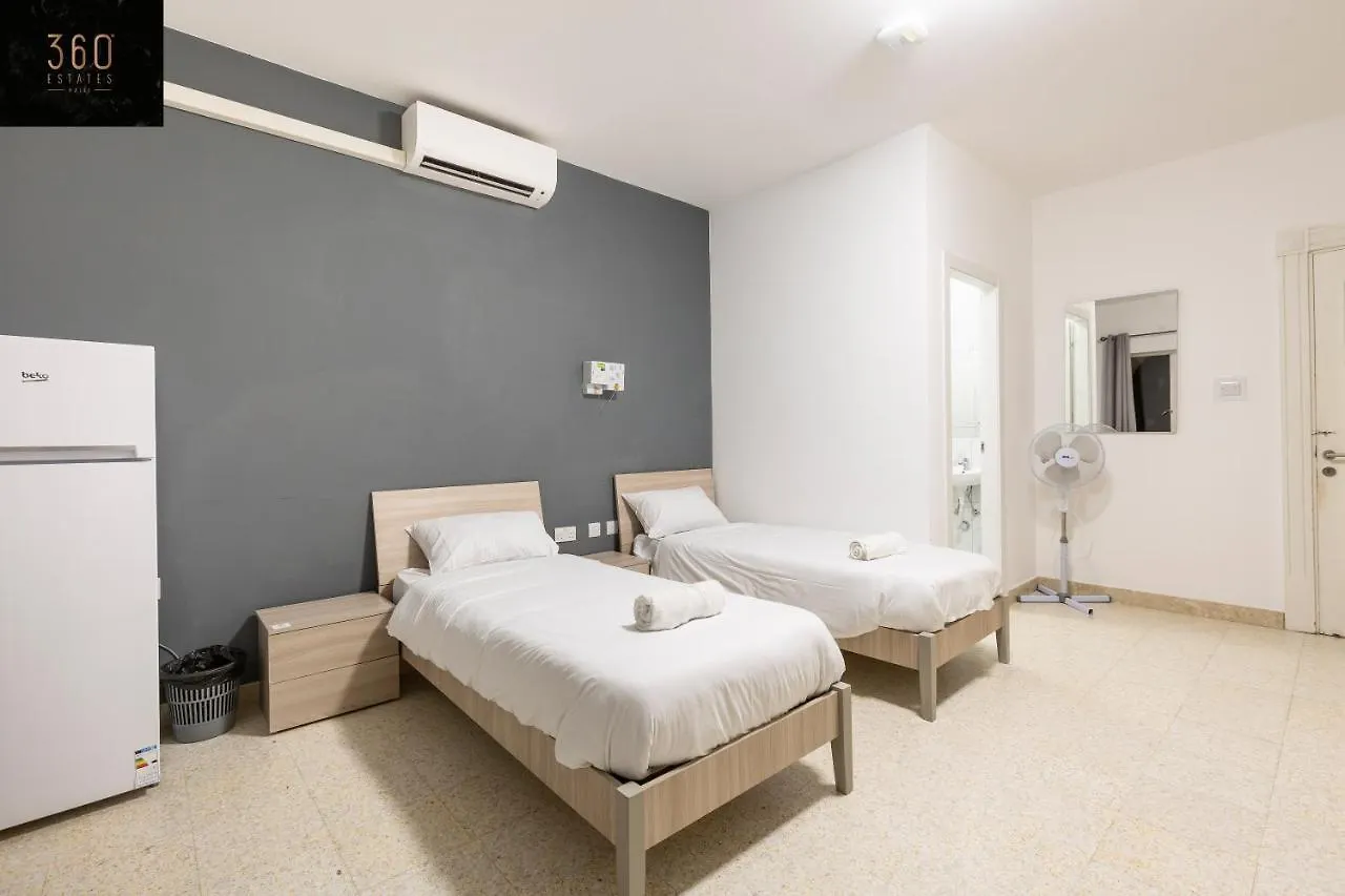 Spacious Num1 House In Swieqi - Sleeps 18 W/Wifi By 360 Estates Apartment Is-Swieqi