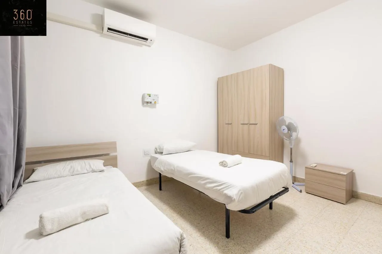 Spacious Num1 House In Swieqi - Sleeps 18 W/Wifi By 360 Estates Apartment Is-Swieqi