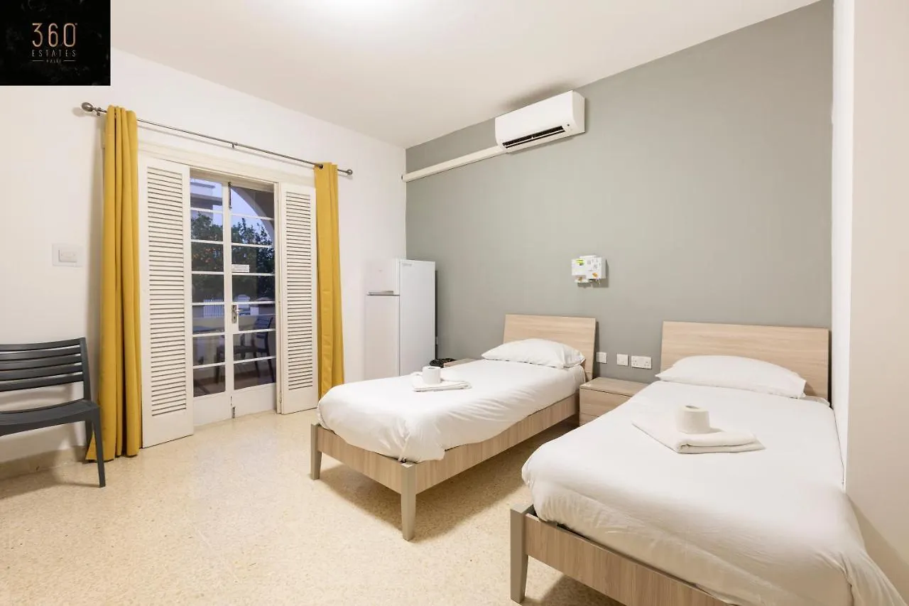 Spacious Num1 House In Swieqi - Sleeps 18 W/Wifi By 360 Estates Apartment Is-Swieqi Malta