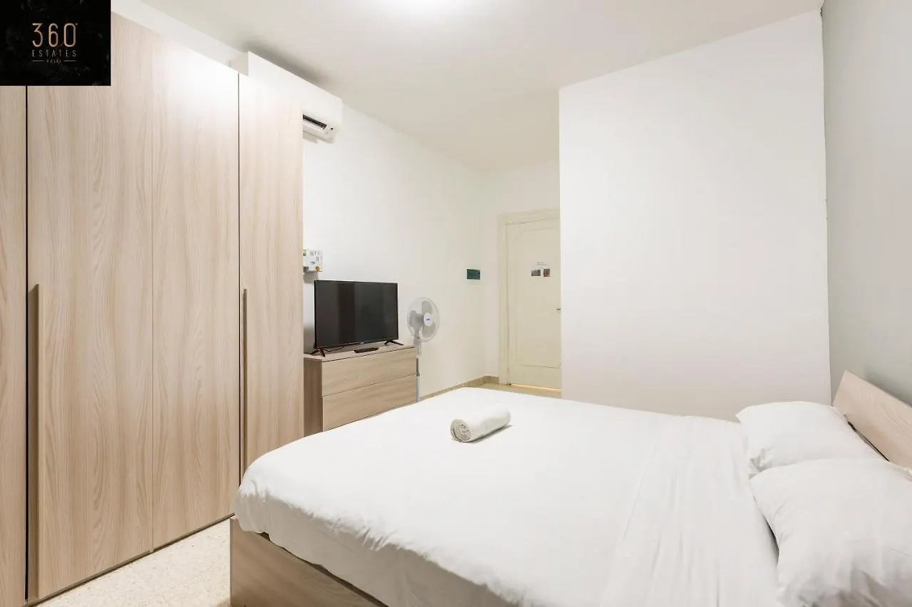 Spacious Num1 House In Swieqi - Sleeps 18 W/Wifi By 360 Estates Apartment Is-Swieqi
