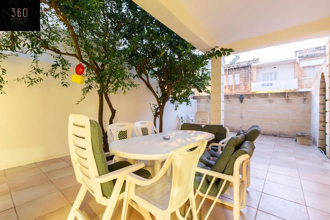 Spacious Num1 House In Swieqi - Sleeps 18 W/Wifi By 360 Estates Apartment Is-Swieqi