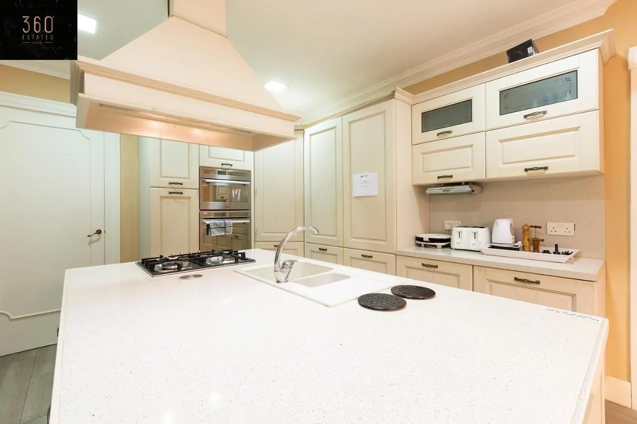 Spacious Num1 House In Swieqi - Sleeps 18 W/Wifi By 360 Estates Apartment Is-Swieqi