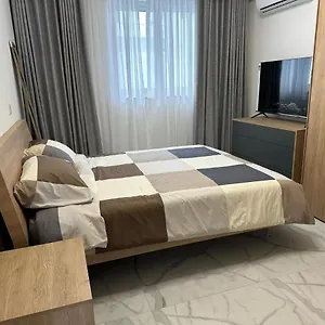 Skylark 2 With Terrace Appartamento